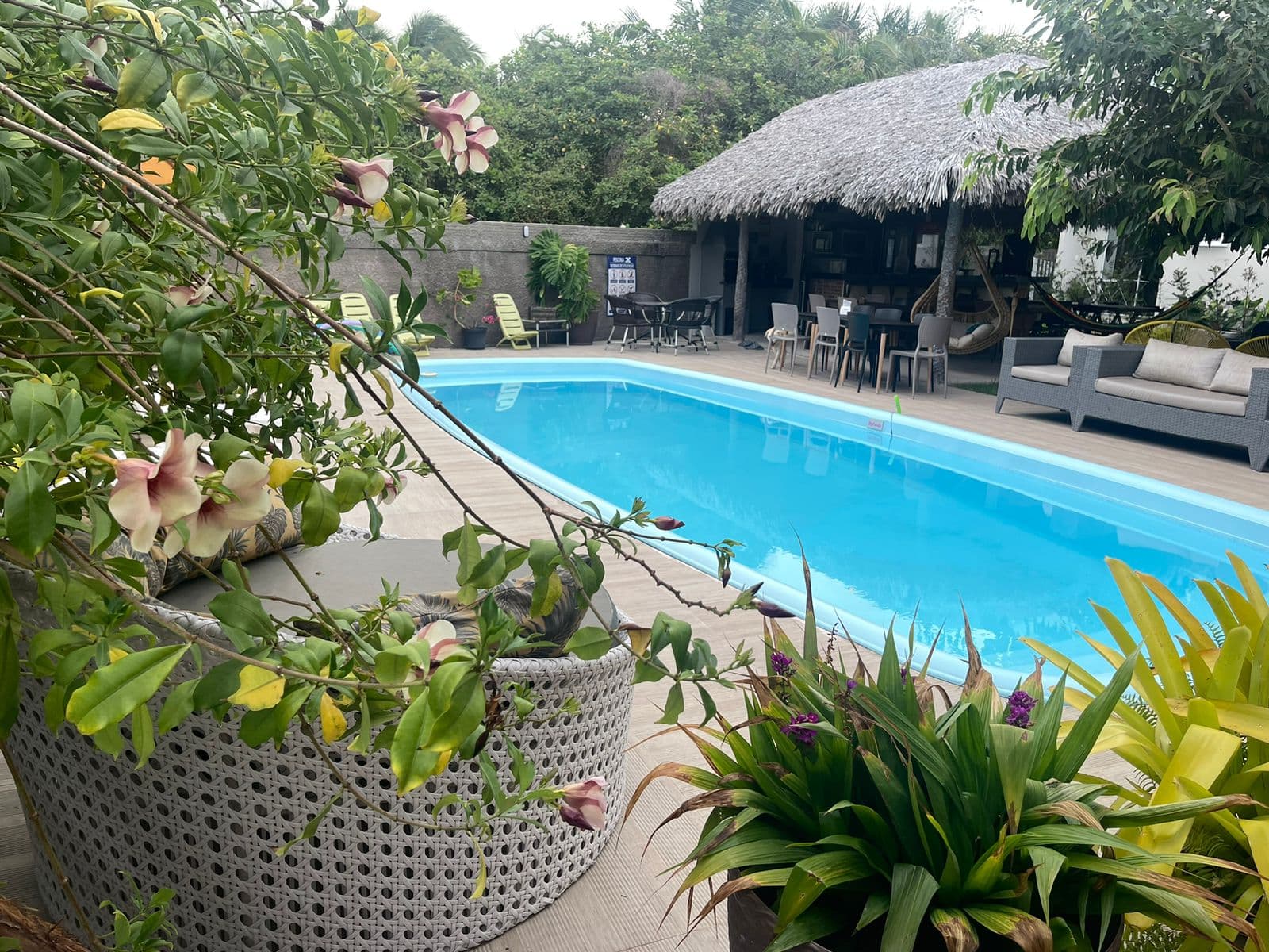 Área da piscina do Murici Lençóis